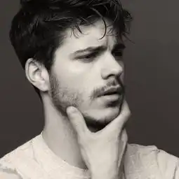 配一个情侣头像要正脸的