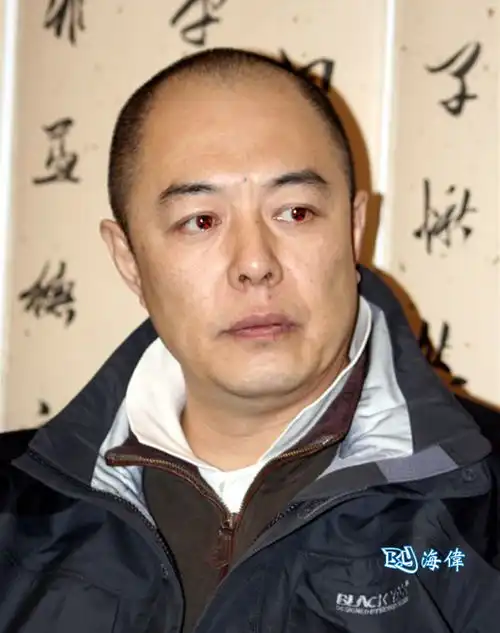 张铁林生活照