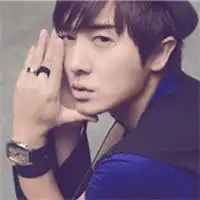 非主流静态男生头像爱情是有尽头的