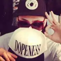 男孩霸气头像爱能让人勇敢也会让人软弱