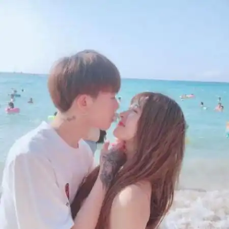 微信情侣头像2020最新一对两张小清新甜蜜唯美