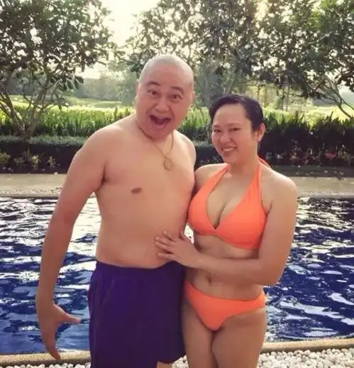 tvb最肥搞笑男星,光头又咸湿,曾喝醉狂咀梁烈唯