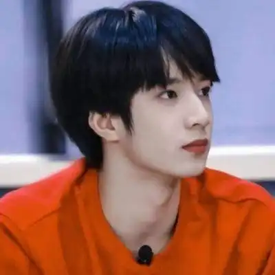 超火阳光大男孩头像