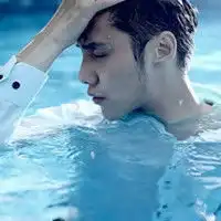 13岁帅哥侧脸微信头像图片大全