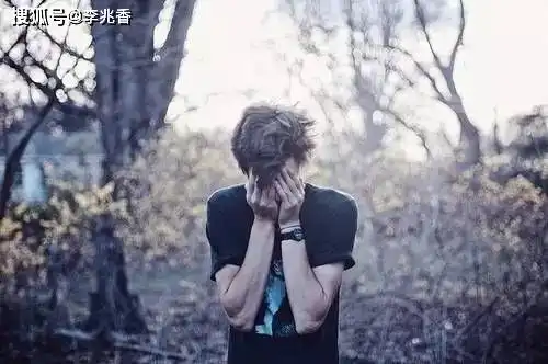 男生失恋的网名昵称,好伤感的名字,用不用都很难过