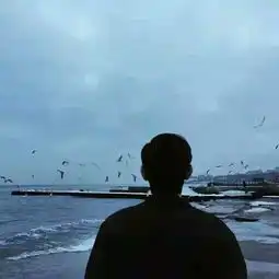 头像中带痞子无情戏子无义