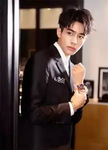 2018男生烫发发型男生换季烫什么发型好