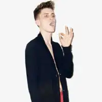 高大性感的欧美男生头像因为有你我的生活从此没那么单调男生头