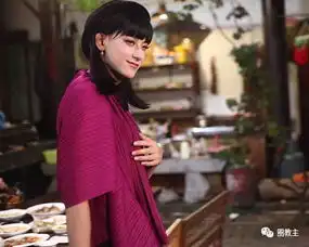 福利放送小鲜肉争相扮女装,谁才是圈中的女装大佬