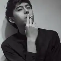 qq头像无非就是爱要么就是恨男生