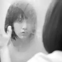 好看的伤感头像在哪里