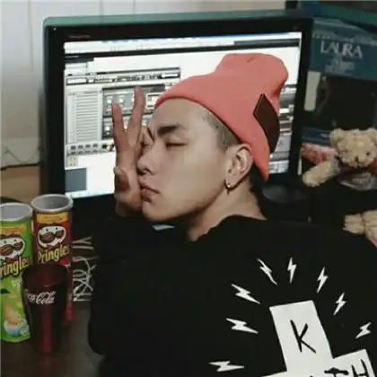 qq头像男生帅一点的,送给女生使用吧