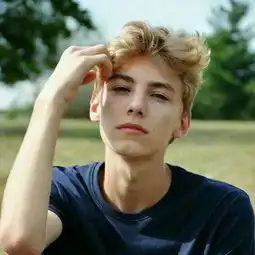 灵芝觉觉猪要听的歌