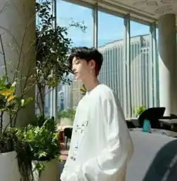 爱你入骨的男生,往往不会称呼你亲爱的老婆,而是这三种