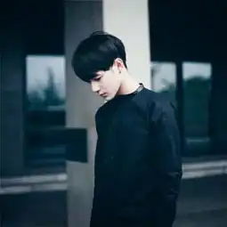 这里顾灵辰接下来一个月我顶替上拍.这条以上所有的美拍赞至4顾灵辰.的美拍