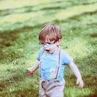 人小帅气的气质丝毫不减