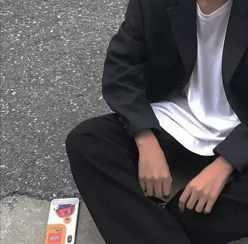 不露脸男头对我好是及格项只对我好才是加分项