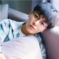 阳光帅男生头像阳光的他帅极了