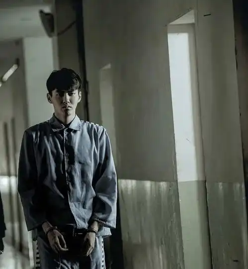 别毁了那个前程似锦的男孩