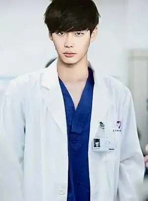 5本超帅气的医生文,他外表高冷禁欲,私下却把女主放在心尖上宠