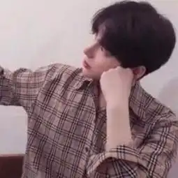 急求,这个图的另一半情头,谢谢