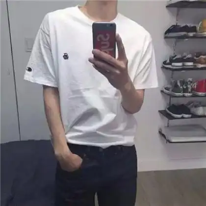 半身不露脸帅气男生头像,看起来比较成熟的男人