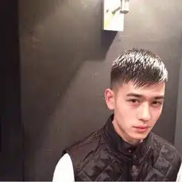 想重视的时候已经没机会爱了非主流帅哥
