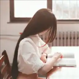 找一张情侣的照片