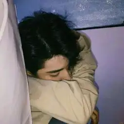 夏日男生清新好看的时尚个性头像