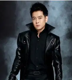 男生经典板寸发型图片清爽干净的板寸呈现出男生沉稳干练的气质