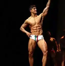 明明可以靠脸吃饭ta们偏要去做这个......