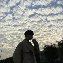 我受过凌迟大刑,是你走后一遍遍想你