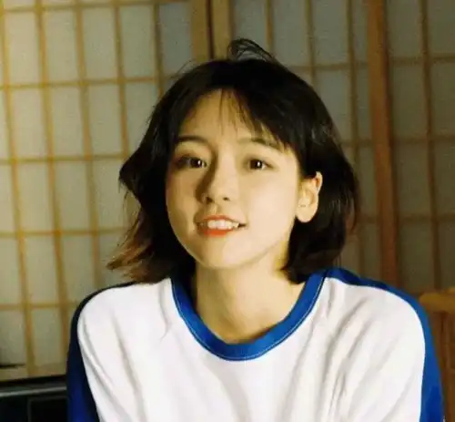 爱情公寓5播出1年,成果以新造型现身,男粉女神归来