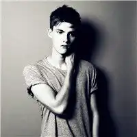 有没有爱上欧美男人的欧美性感帅哥男模头像