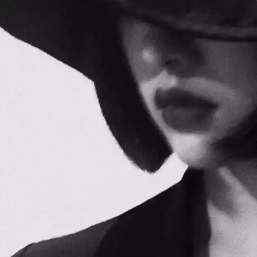 头像丨季节交换