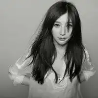 我已经不想回头了坚强的qq女生头像