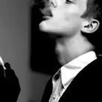 有些爱情如天上的烟火失去才是得到