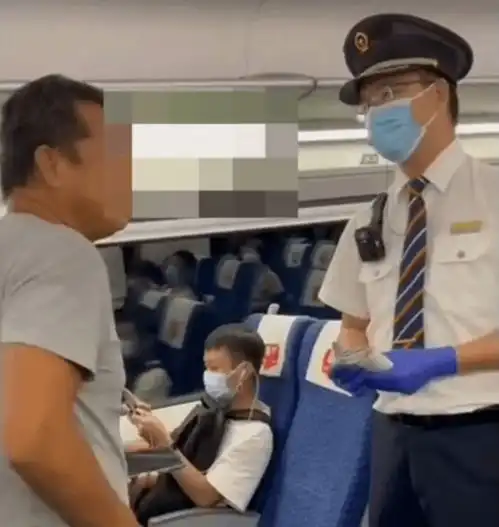 我立马让你死一男子在海南动车上口出狂言,结果......