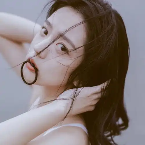 情感故事有这种社交习惯的女人,十有八九好色,男人别看不出来