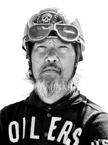 去他的摄影超疯狂这是一亿像素相机下的赛车比赛