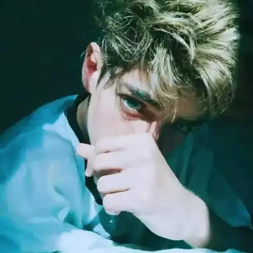 潮酷欧美男生头像