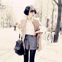 模糊朦胧的森系女头像