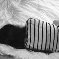 黑色调女生qq头像只要阳光还在没有什么大不了4