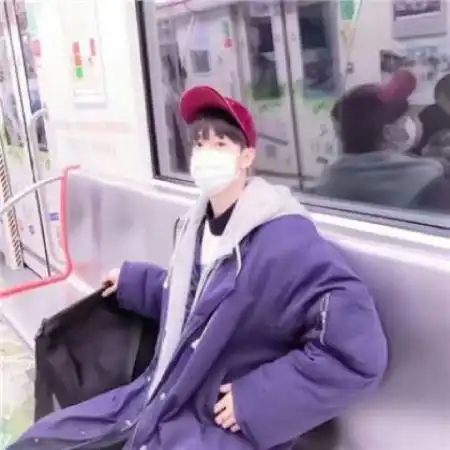 微信头像男生阳光点的图片,有阳光才有活力