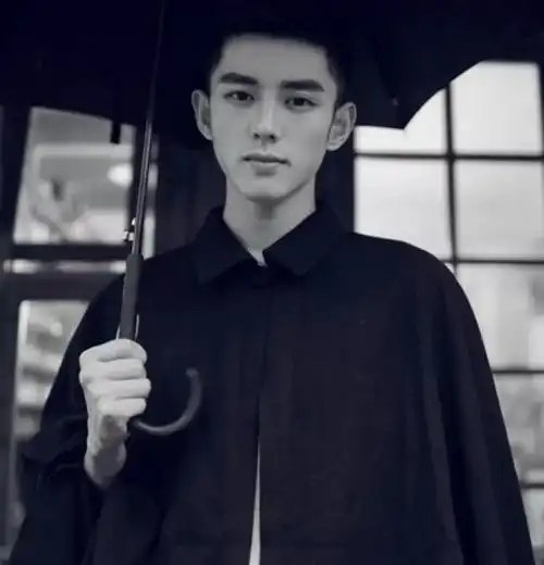 男生头像忘不掉的回忆就记住吧