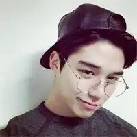 qq个性中心qq个性签名qq个性印象qq分组