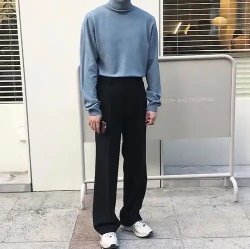 比起日系美潮,有男人味的穿搭也很招人喜欢