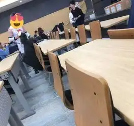 日本宅男穿女装去高考图片曝光最后还考上了重点大学