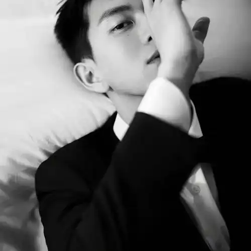 好看的男生头像