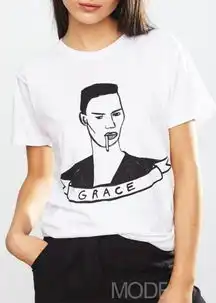 穿腻了露背露胸,来一件slogantee吧